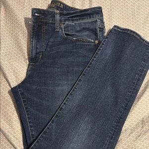 American Eagle Outfitters Slim Blue Jeans